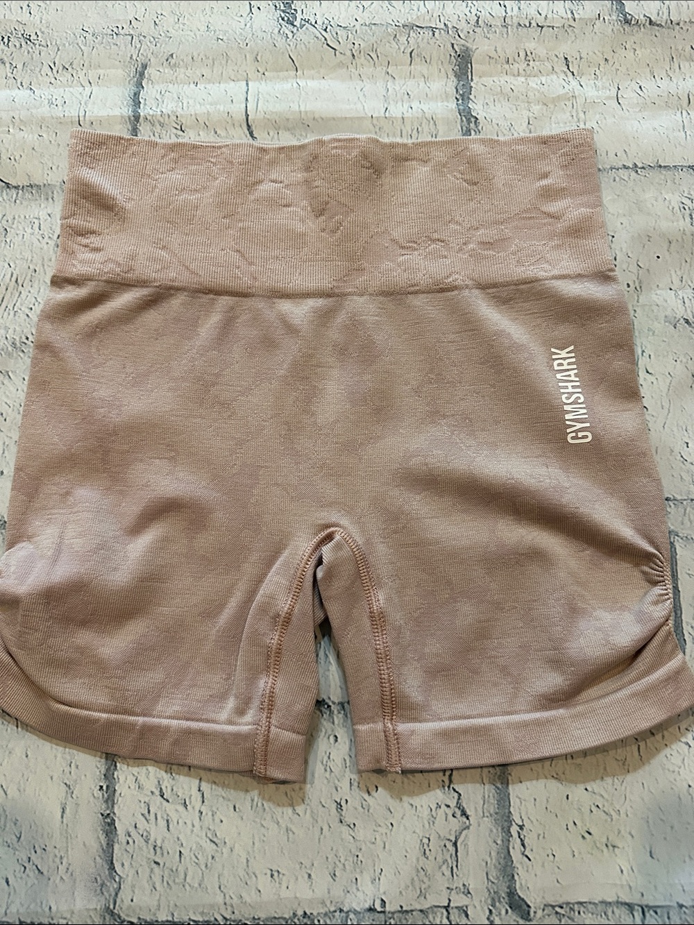 Gymshark High-Waist Seamless Bike Shorts in Taupe